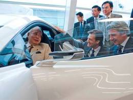 Le premier ministre malaisien en visite chez Lotus