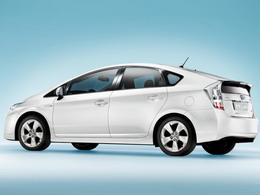 La prochaine Toyota Prius pourra rouler 50 kilomètres en électrique
