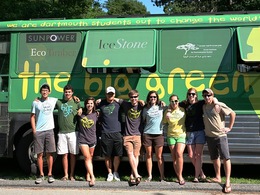 The Big Green Bus : deux mois de vacances pour changer le monde