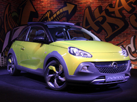 Vidéo en direct de Genève 2014 - Opel Adam Rocks : espèce unique