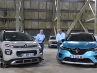 Renault Captur VS Citroën C3 Aircross : première confrontation - Salon de l'auto Caradisiac 2020