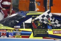 Nascar à Phoenix: Victoire du vétéran Mark Martin !