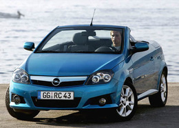 L'Opel Tigra Twin Top élue cabriolet de l'année 2004