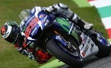 MotoGP - Italie J.1 : Lorenzo observe