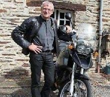 Insolite: le prêtre des motards s'en va à Rome