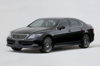 SEMA Show : Lexus LS 46 by CEC - les jantes qui claquent