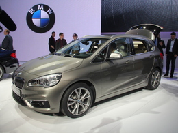 Vidéo en direct de Genève 2014 : la visite du stand BMW