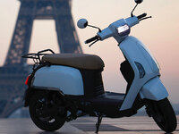 Un nouveau scooter électrique français promet 400 km d'autonomie !