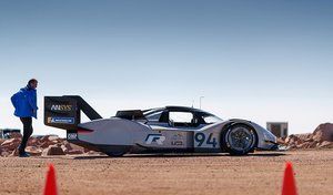 Pikes Peak : la Volkswagen I.D R en route pour battre le record de Loeb