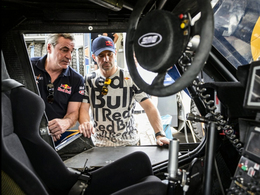 Peugeot au Dakar avec Sainz!