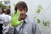 L'entourage de Hulot face aux Verts et au PS : ça riposte ou vert ement !