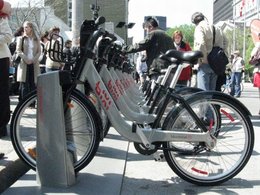 Système de vélos en libre-service BIXI : d'autres stations mises en service à Montréal