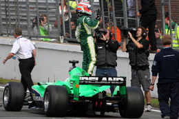 A1GP: L'Irlande sacrée à Brands Hatch