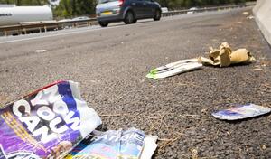 Autoroutes : un Français sur quatre jette encore ses déchets par la fenêtre