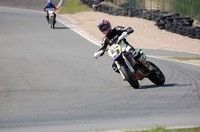 Stage de pilotage supermotard: Il y a un début à tout...