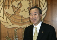 Le PNUE exhorte Ban Ki-moon à convoquer un sommet sur le climat