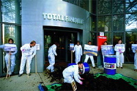 Total nie toute responsabilité dans l'affaire "Erika"