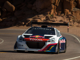 Loeb tenté par un nouveau record à bord de la Peugeot 208 T16 Pikes Peak