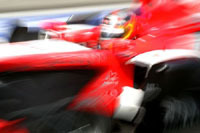 L'écurie Midland sous le soleil à Silverstone