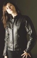 Blouson Tannie, du cuir, du textile... pour les filles
