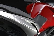 Actualité moto - MV Agusta: La 800 Brutale s'étale