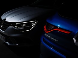 Francfort 2015 - Premier LIVE Renault exceptionnel : la Mégane 4 se dévoile en direct + interview Laurens van den Acker