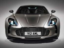 L'Aston Martin One-77 en promenade promotionnelle dans le Sud de la France