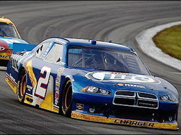 Nascar-Pocono: Keselowski gagne avec 2 chevilles en vrac !