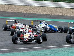 (Week-end de course) F3 Euro Série, Formula Nippon