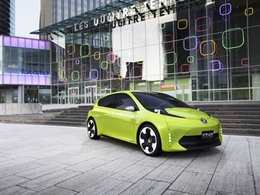 Guide des stands 2010 : Toyota à fond sur l'hybride