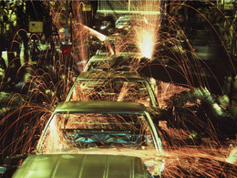 PSA fabrique 37% de ses voitures en France contre 24,5% pour Renault