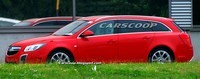 Spyshot : l'Opel Insignia Sports Tourer OPC completement nue