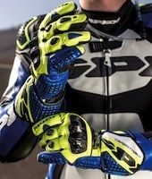 Spidi Carbo Track Replica: une version Suzuki MotoGP