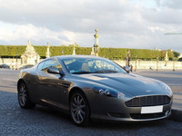 Aston Martin DB9 : un diamant est éternel
