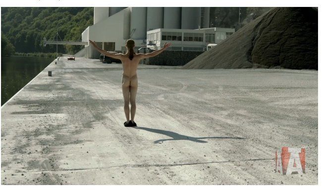 La Toyota GT86 s'offre le film de pub le plus étrange du moment