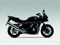 Deux nouvelles teintes pour la CB 1300 C-ABS 2010