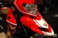 L'Hypermotard 1100 devient Evo et Evo SP pour 2010