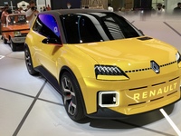 Renault R5 Electric : futur best-seller made in France - Vidéo en direct du Salon de Munich 2021