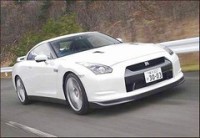 Nissan propose des pièces perfo' pour la GTR... à la location !