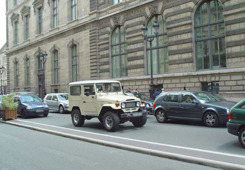 Le Conseil de Paris souhaite limiter les 4 x 4 à Paris