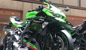 Kawasaki Ninja ZX-25 R : une vraie petite bombe