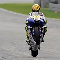Moto GP - Yamaha: Le carbone ne sera pas copié