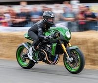 Préparation: Kawasaki “The Underdog” sur une base de Vulcan S