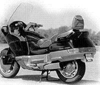 Honda Pacific Coast: L'éclaireur