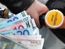 Carburants : bientôt une aide financière