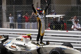 GP2 Monaco Course 1 : Grosjean de bout en bout