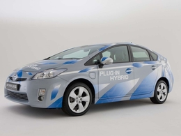 Des Toyota Prius hybrides rechargeables testées à San Francisco