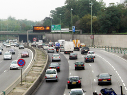 Périphérique : controlé à 181 km/h, sans permis, avec 1,1 g d'alcool dans le sang et sous l'emprise du cannabis