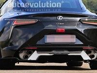 Lexus : deux modèles sportifs en préparation