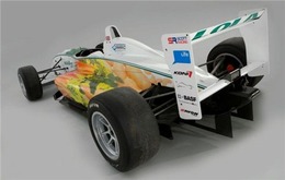 F1 2010 : Lola s'inscrit et attend